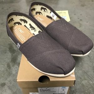 Brand New Women’s Toms Ash